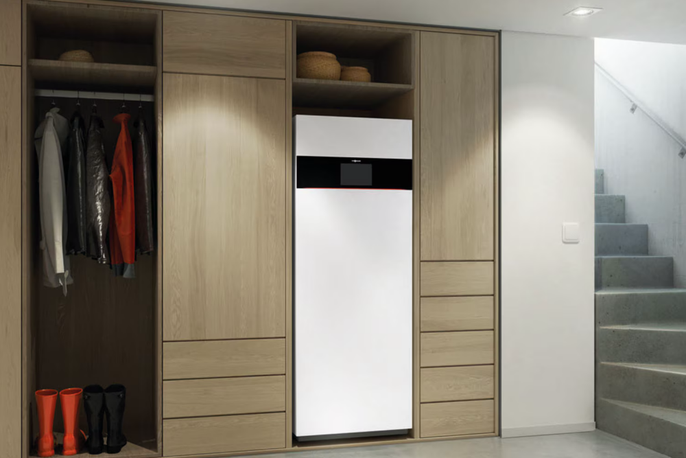 Plynový kondenzačný kombinovaný kotol Vitodens 242-F so 170 l solárnym zásobníkom teplej vody